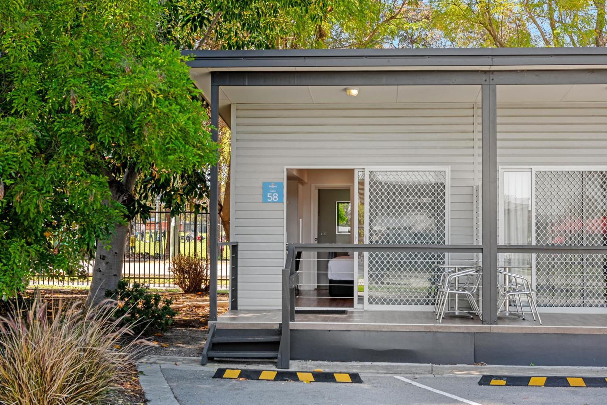 Discovery Parks - Perth Airport Room photo